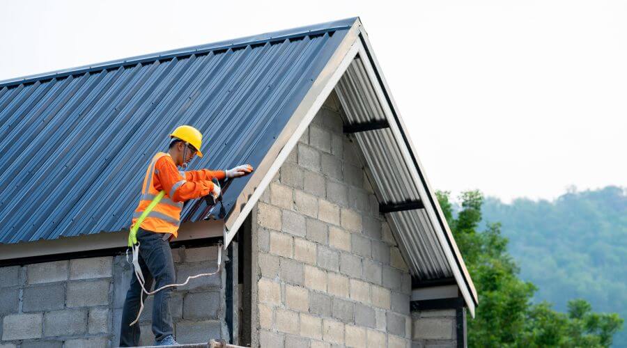 Professional residential roofers in Lafitte, LA